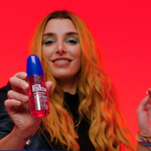 Термозахисний спрей для волосся TIGI Bed Head Some Like It Hot Heat Protection Spray 100 мл