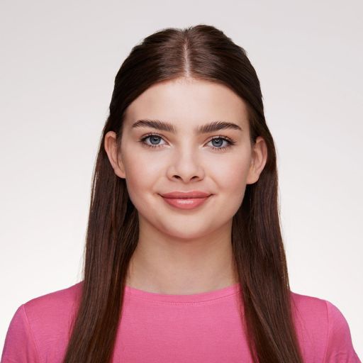 Помада для губ Essence Hydrating Nude Lipstick 3 5 г купити на EVA UA гіпермаркет краси