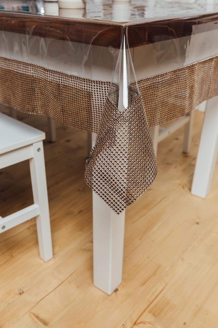 Силиконовая скатерть с Коричневой стразовой лентой 250х150 см (203-116 ...