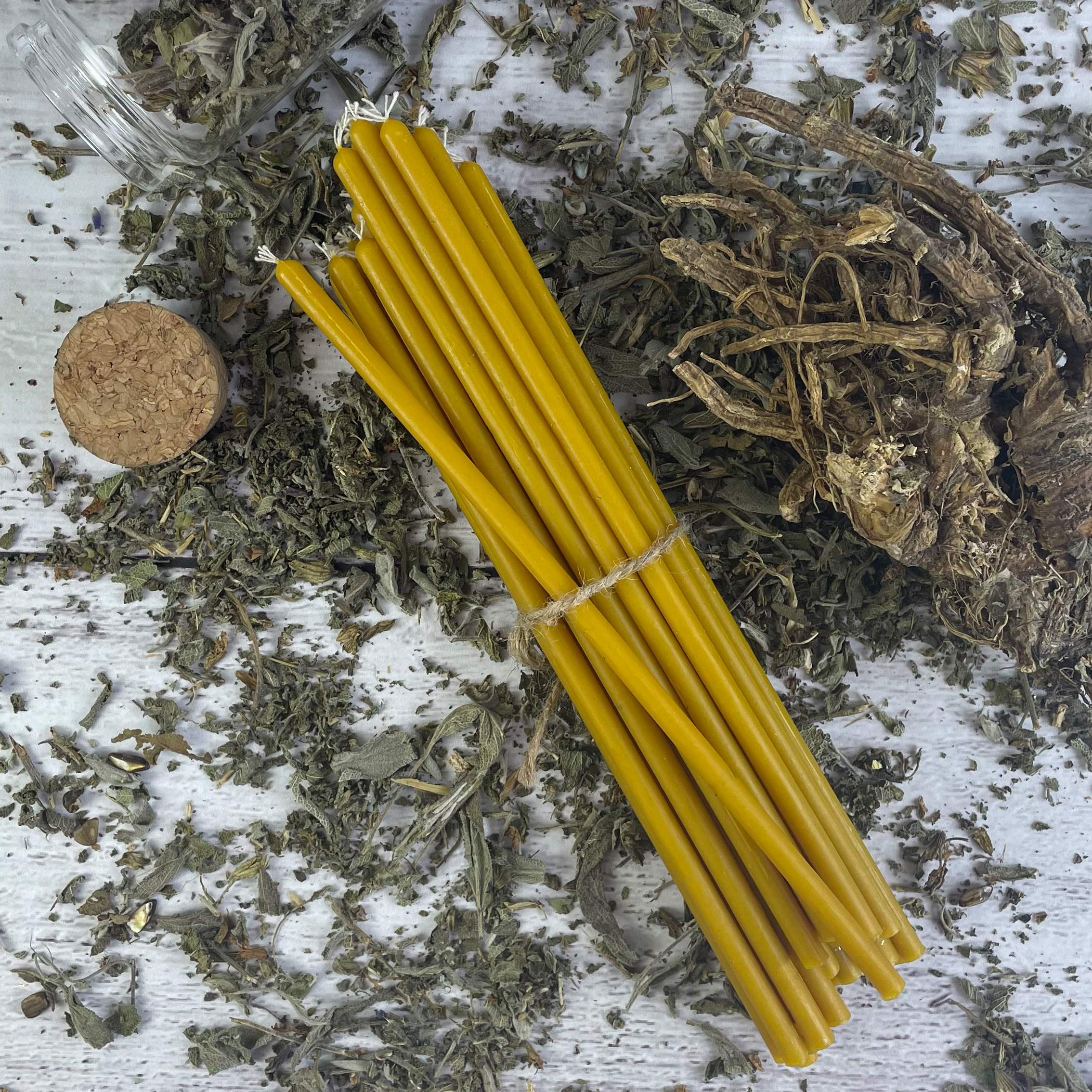 Желтые восковые свечи 20 см (1732283) — купить на EVA.UA — цена 280 грн