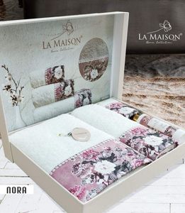 Подарочный набор полотенец с духами La Maison 30х50см+50х90см+70х140см CL0054328 (2017351)