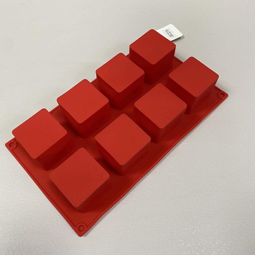 Силиконовая форма Ytech для выпечки Куб на 8 ячеек Красная 3218 (1226562)
