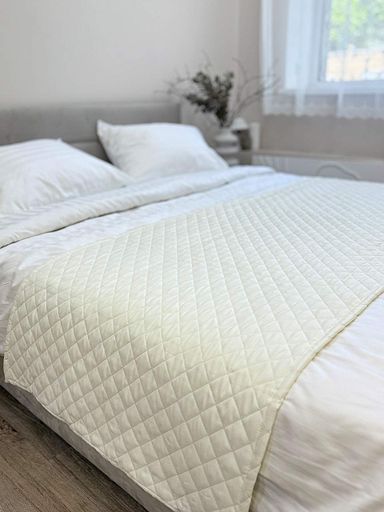 Покрывало-дорожка на кровать Ecotton 70х230 cм Саши антиаллергенная двусторонняя молочного цвета Cream White (1229442)