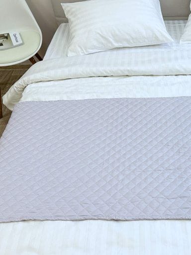 Покривало-доріжка на ліжко Ecotton 70х230 см Саші антиалергенна двостороння світло-сіра Light Grey (1229443)