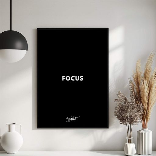 Постер Roomy "Focus Black" Белая рамка с антибликовым стеклом A2 (59.4x42 cm.) (1297788)