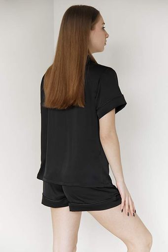 Пижама Forly Пижамный шелковый костюм с шортами Onyx M Чорний SH0008-18-58_M (1325929)