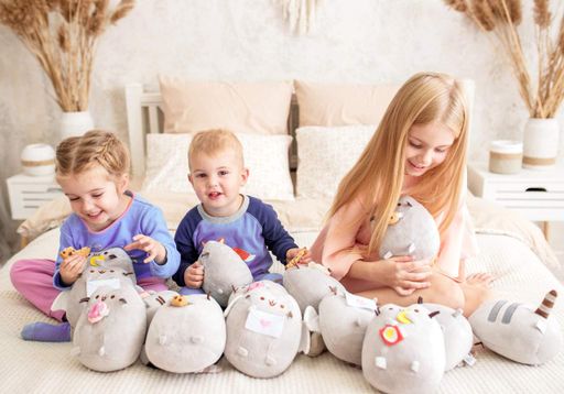 Мягкая игрушка Пушин кэт Pusheen cat 23х25 см с Сердцем и Наклейка для кнопок клавиатуры Черный n-11602 (1340660)
