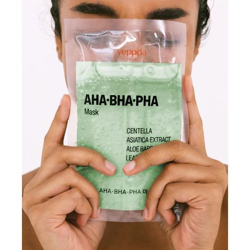 Успокаивающая тканевая маска для лица yeppda AHA+ BHA+ PHA Mask, 30*27 мл