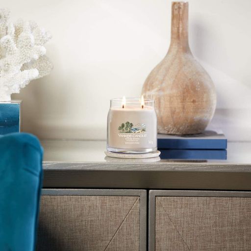 Ароматическая свеча Seaside Woods Medium Yankee Candle (1521951)