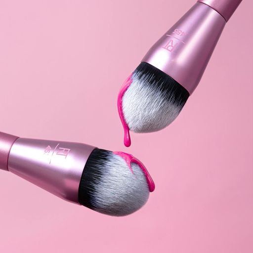 Пензелик для нанесення рум'ян Real Techiques Power Pigment Blush Brush 453, 1 шт