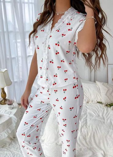 Зручний жіночий домашній комплект для сну та дому Perfect Cherry (1843-44-01) Білий M (1627006)