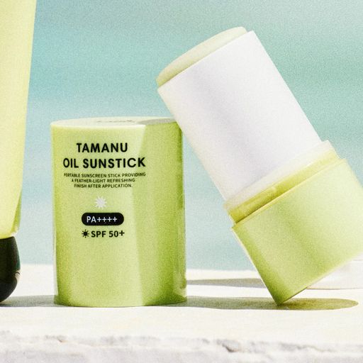 Солнцезащитный стик для лица La'dor Tamanu Oil Sunstick, SPF 50+ PA++++, с маслом таману, 21 г