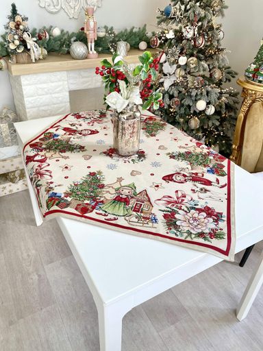Скатерть гобеленовая GINGER Limaso, 97х100, Квадратно, Новогодний, Золотой люрекс, 60% поліестер, 24% бавовна, 16% акрил, Гобелен (1651209)