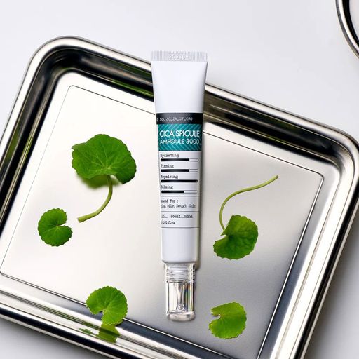 Восстанавливающая сыворотка для лица Derma Factory Cica Spicule Ampoule 3000 со спикулами и азиатской центеллой, 30 мл