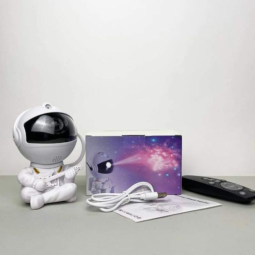 Світильник-проектор Астронавт Nebula Rgb + пульт (1739005)