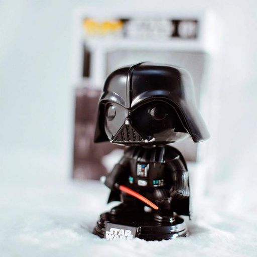 Ігрова фігурка Funko Pop! серії "Зоряні війни" - Дарт Вейдер (зі світловим мечем) (1749877)