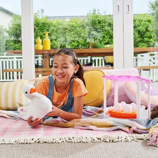 Інтерактивний ігровий набір-сюрприз Pets Alive S1 – Мама Качечка З Сюрпризом (1757791)