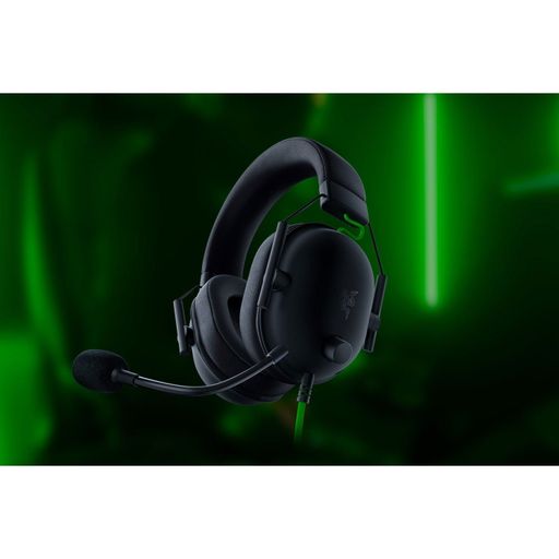 Игровая гарнитура проводная Razer Blackshark V2 X Mini-Jack черная (RZ04-03240100-R3M1)