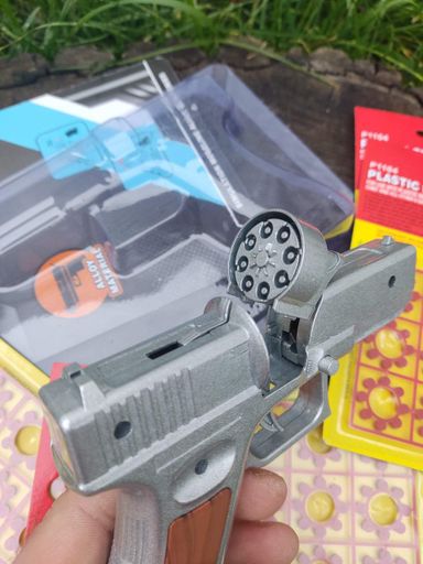 Металлический пистолет на пистонах Smash GUN  в комплекте 5 упаковок пистонов. (1797111)