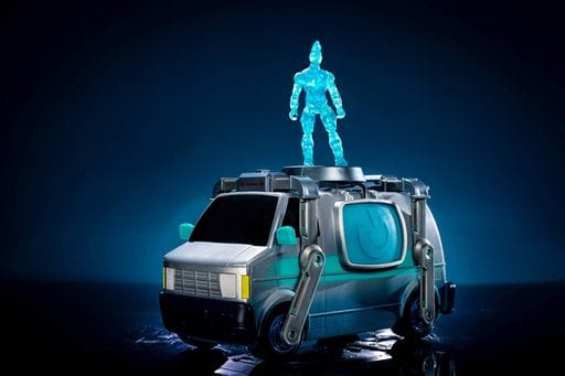 Игровой набор Deluxe Feature Vehicle Reboot Van, Jonesy Fortnite CL0164976 (1853412)
