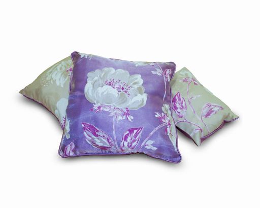 Комплект декоративных подушек Textilia Flowers 35х35см 1шт 40х40см 1шт 24х33см 1шт сиреневые и бежевые(п_0223) (1859694)