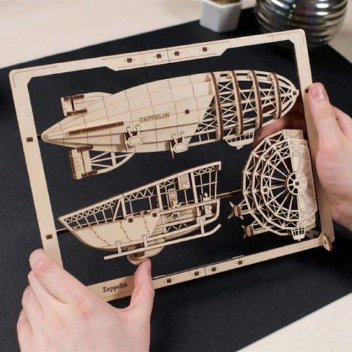 Дерев'яний механічний 3D конструктор Ugears Цепелін (70208) (1863014)