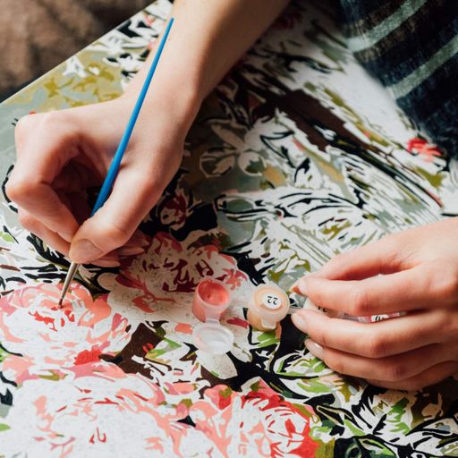 Преміум картина за номерами "Жестами в квіткових вінках" розмальовки за цифрами.40*50 см.Україна (1928635)
