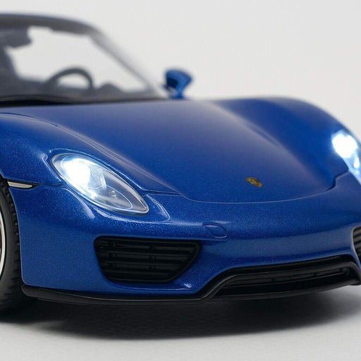 Машинка Автопром Porsche 918 Spyder 1:24 (18 см) синяя — металлическая модель со светом и звуком, арт. 68243A (2012301)