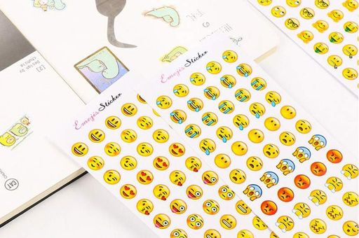 Наклейки Смайлики Emoji MARJI Takara Tomy самоклеющиеся 3 листа (2013264)
