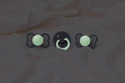 Соска пустышка Bibs Colour glow round 18+мес 3 размер Iron (2020205)