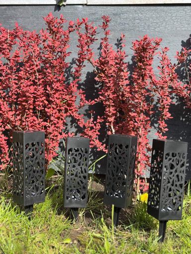 Уличный садовый ажурный светильник / Садовый фонарь на солнечной батарее garden light 4шт (2021130)