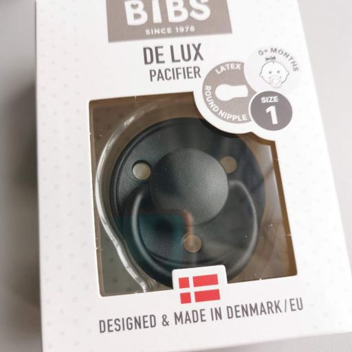 Соска Bibs De Lux round 0-6 мес Latex Black (2021193)
