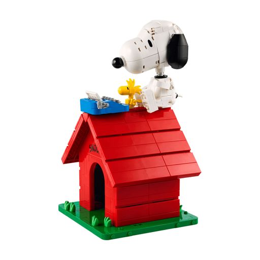 Конструктор LEGO Ideas Мелочь: будка Снупи, 964 детали, от 18 лет (21368)