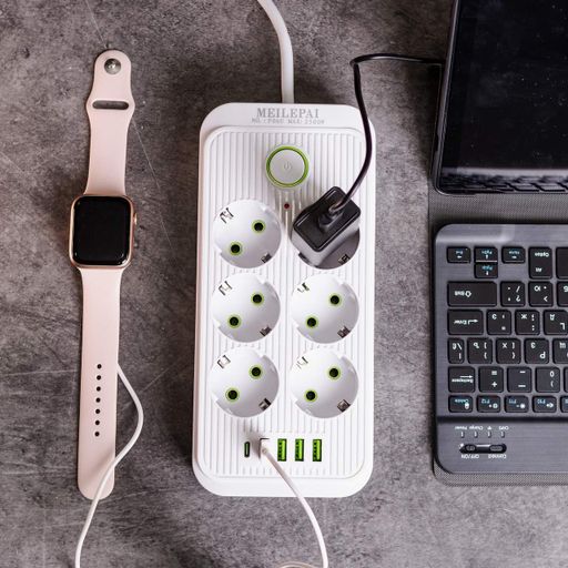 Сетевой фильтрудлинитель F06U на 6 розеток 4 USB 1 Type-C и кнопкой отключения 5 м Белый HP-5-25 (2026680)