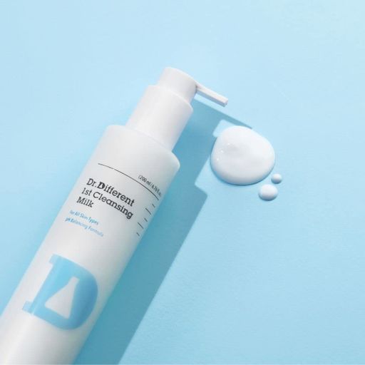 Очищающее молочко для лица Dr.Different 1st Cleansing Milk, 200 мл