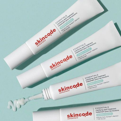 Точковий засіб для обличчя Skincode Essentials Blemish Control Clarifying Spot Treatment проти запалення, 15 мл