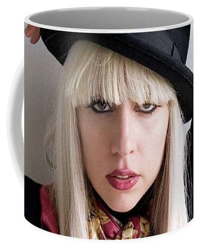Кухоль Lady Gaga Леді Гага в чорному капелюшку  LG 02.04 (2065764)