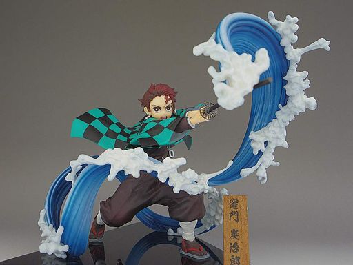 Фигурка Bandai Spirit Танджиро Клинок рассекающий демонов Tanjiro Kamado 12см DS TK 148 (2068936)
