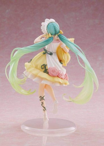 Фигурка Taito Sleeping Beauty Hatsune Miku Хацунэ Мику Hatsune Miku Хацунэ Мику 20 см T SB HM (2071195)