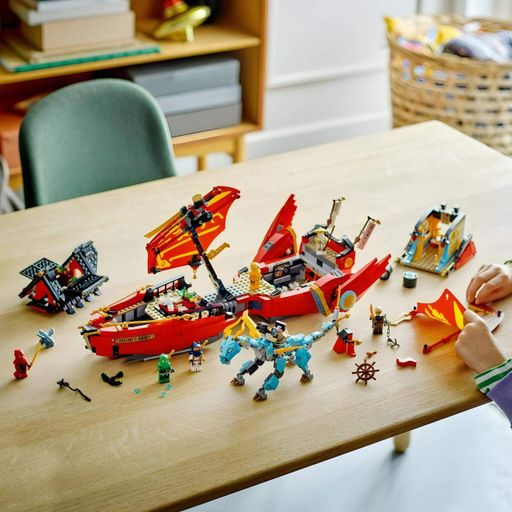 Конструктор Ninjago Дарунок долі — перегони з часом на 1739 деталей (11097) (2074802)