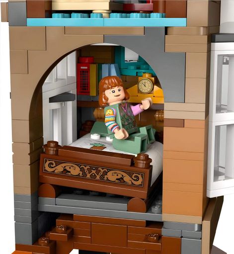 Конструктор Harry Potter "Нора Візлі" на 2405 деталей (6673) (2076694)