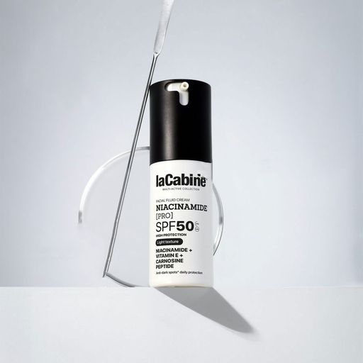 Солнцезащитный крем-флюид для лица LaCabine Niacinamide [Pro] Facial Fluid Cream, SPF 50, с 5% ниацинамида, 30 мл