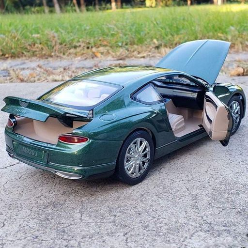Колекційна металева машинка Bentley Continental GT масштаб 1:24, світло, звук, відкриваються двері та капот (2089164)