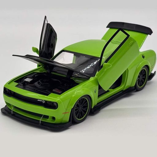 Металлическая машинка Dodge Challenger SRT Hellcat 1:32 со светом и звуком инерционная модель авто с распашной дверью (2089334)