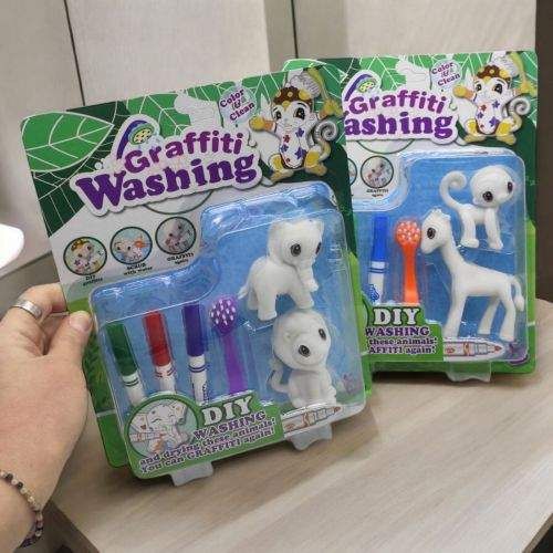 Mic Набор для творчества Graffiti Washing (2 флоксовые фигурки животных, 3 ных фломастера, щеточка) - Слон и лев (264076 (2089803)