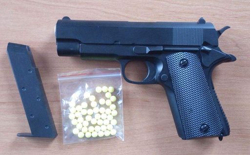 Детский металлический пистолет ZM22 Airsoft Gun 6 мм механическое игрушечное оружие со стрельбой пластиковыми пульками (2090000)
