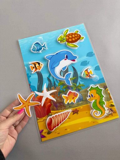 Игра на липучках “Морской мир” — развивающая одностраничная игра для детей, изучение морских животных (2106448)