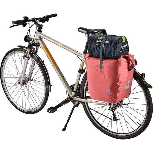 Велосипедная сумка Deuter Weybridge 25+5 Redwood (3230222 5579) (2108393)