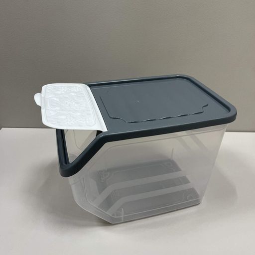 Контейнер пластиковий для зберігання овочів та речей Poly Time E-395 30х22,5х23,5 см 11 л Сіро-білий (23740) (2109571)