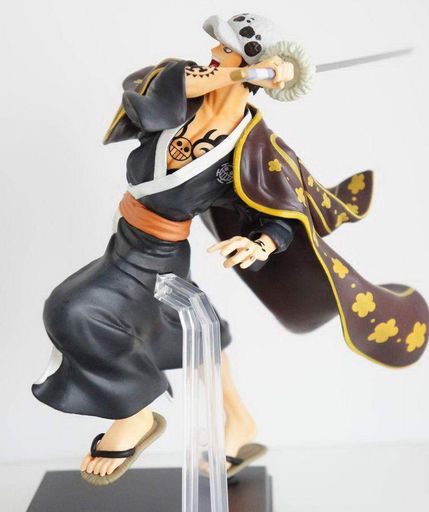 Фігурка Bandai Trafalgar Law One Piece Трафальгар Ло Ван Пис D 24 cм B TL OP GM 24 (2113986)